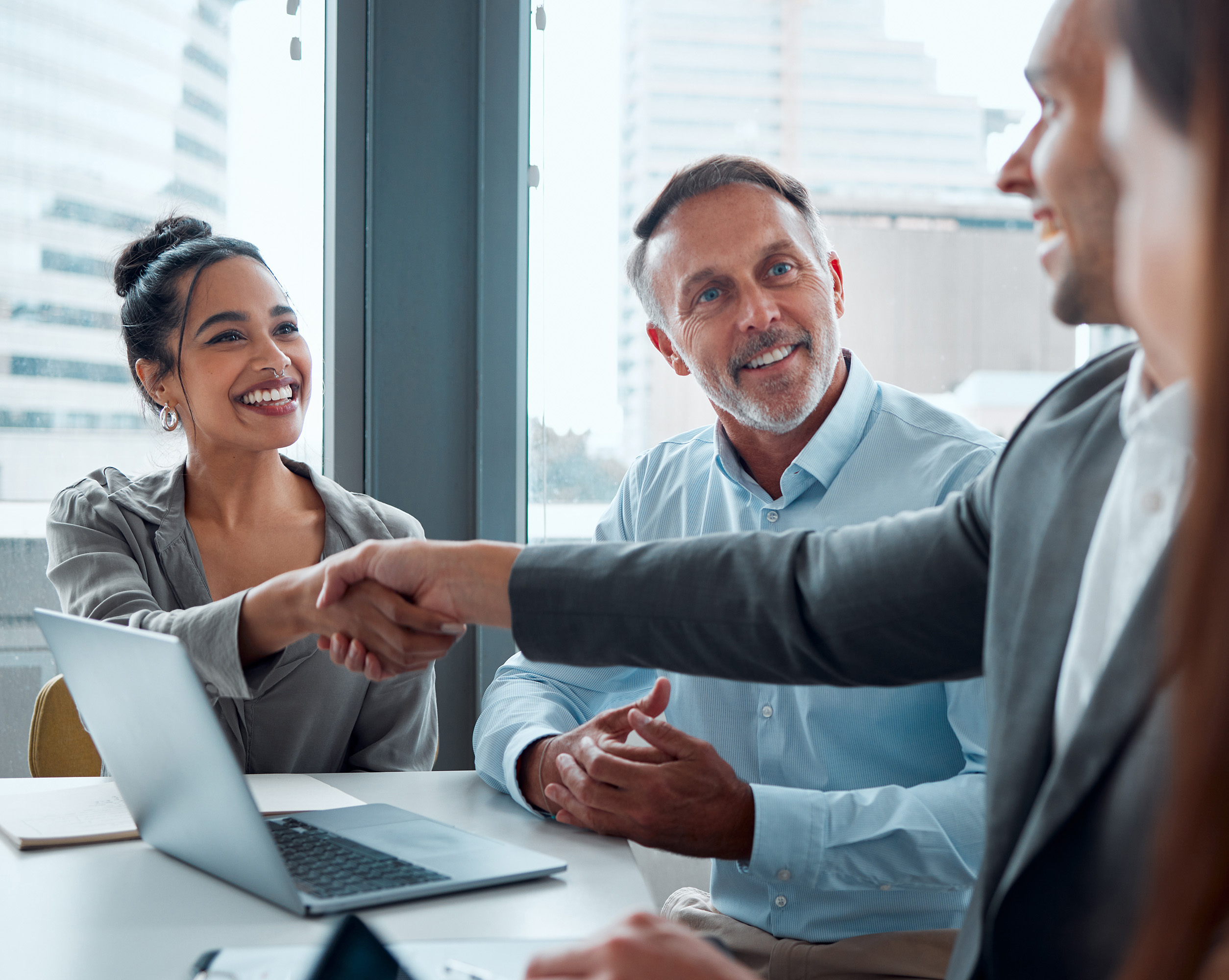 A meeting with a client, with the client and the employer shaking hands. 

Understanding how to manage sick leave in the Netherlands is essential for maintaining legal compliance, supporting employee wellbeing, and fostering a productive workplace. For international employers and HR professionals, the Dutch system may seem strict and heavily regulated, and that’s because it is, but with structure comes clarity.

This article brings the most important rules, timelines, and responsibilities involved in managing sickness absence in the Netherlands.
